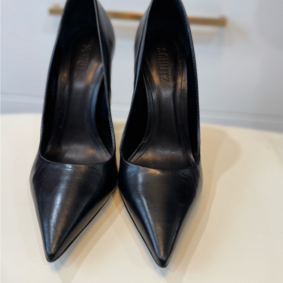 Schutz Black Leather Pointed-Toe Heels – Size 8.5B - Picture 6 of 6